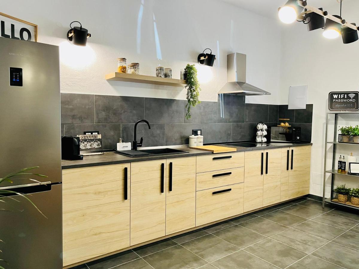 El Pisito Forest,A 300 Metros Iglesia De La Encarnacion Appartement Marbella Buitenkant foto