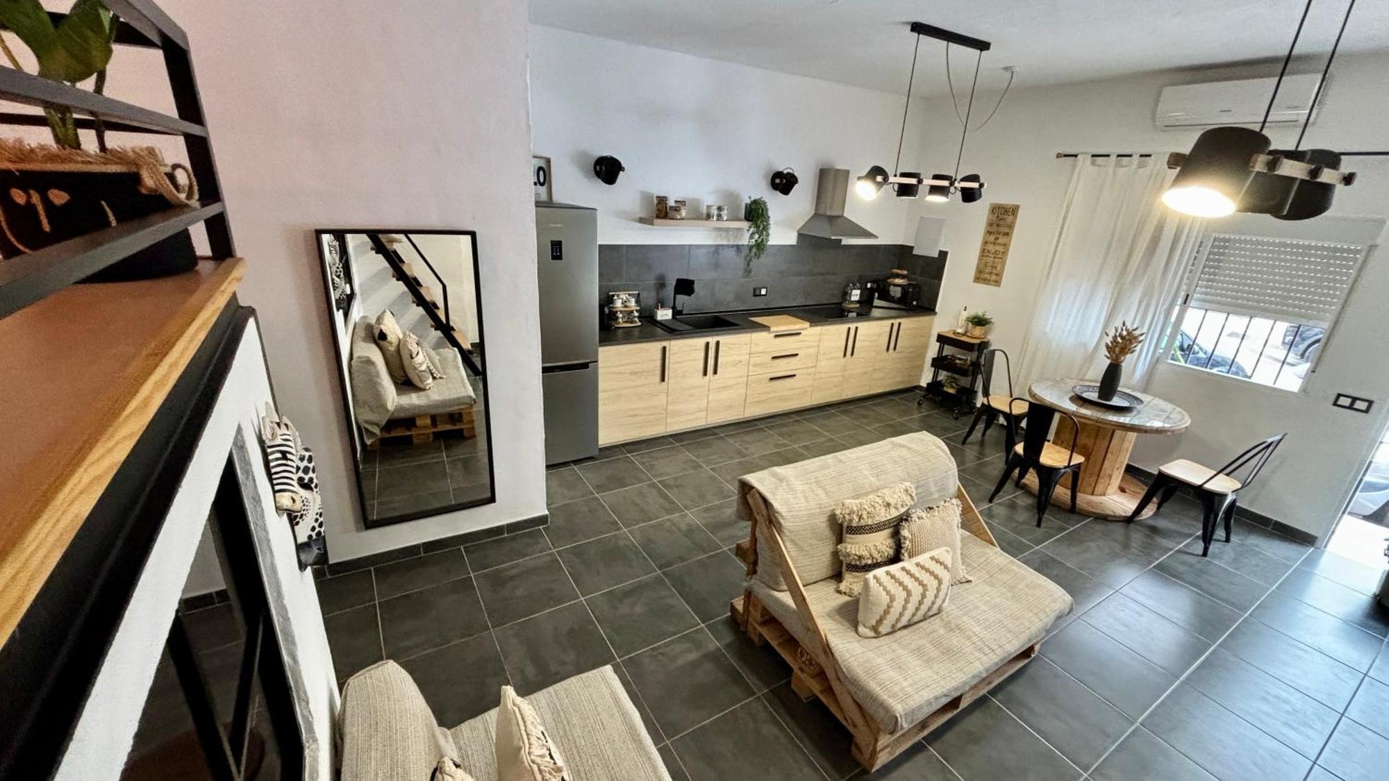 El Pisito Forest,A 300 Metros Iglesia De La Encarnacion Appartement Marbella Buitenkant foto