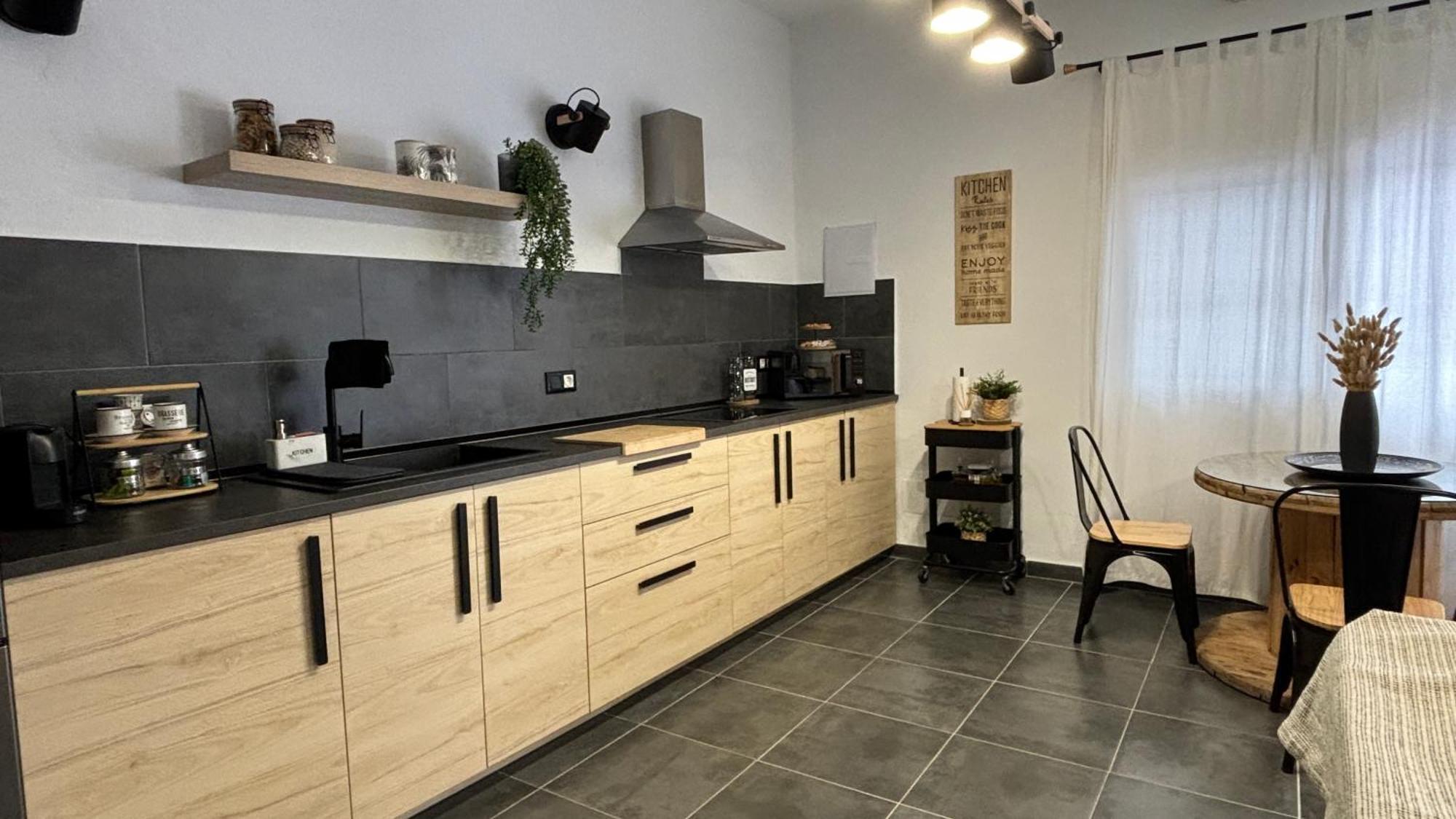 El Pisito Forest,A 300 Metros Iglesia De La Encarnacion Appartement Marbella Buitenkant foto